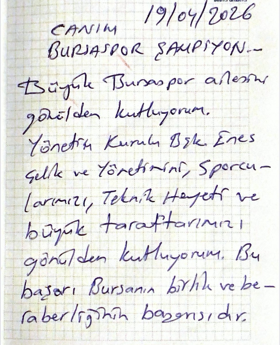 mustafabozbey's tweet photo. Şampiyon Bursaspor 🤍💚 https://t.co/t7L3iXdyxL