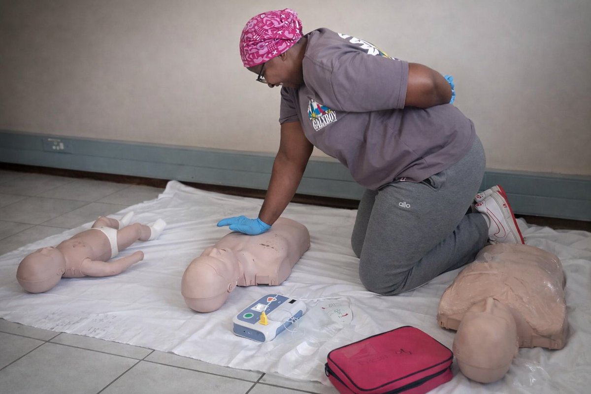 0861EMCARE's tweet image. 🚑 First Aid training completed at our Johannesburg branch.
More individuals now equipped with critical, life-saving skills when it matters most.
Ensure your team is trained and compliant.
📲 0861 362 273
🔗 emcare.org/first-aid-leve…
#FirstAid #Safety #JHB