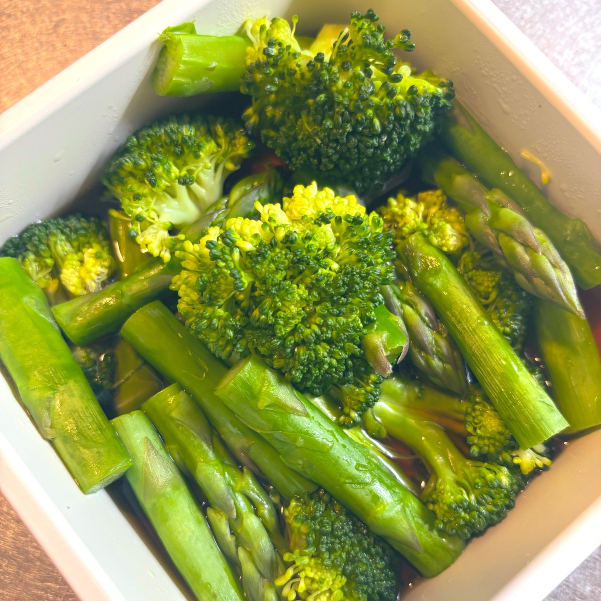 ∠えぬ tweet media