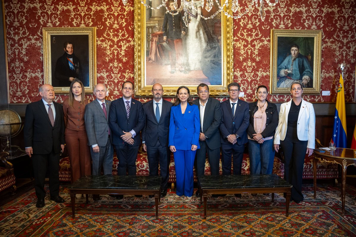 Senado de España tweet media
