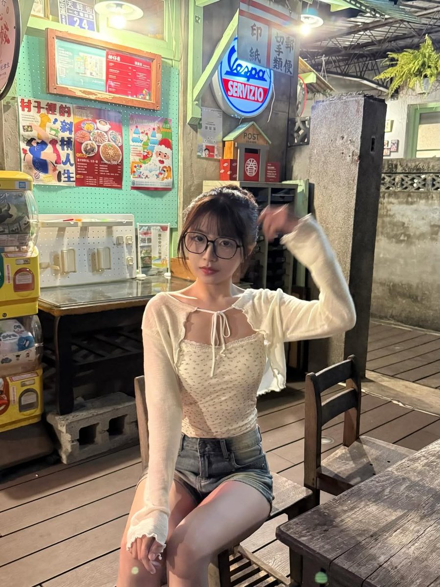 How much Will you pay? tweet media