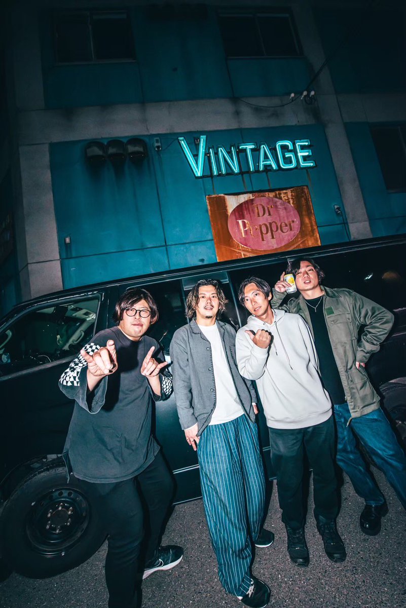 Self-Portrait tweet media