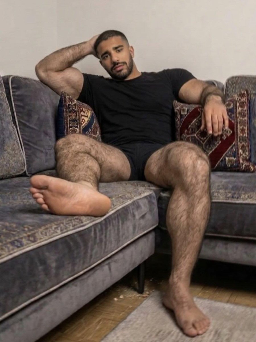 Follow me on IG: feetsfun tweet media