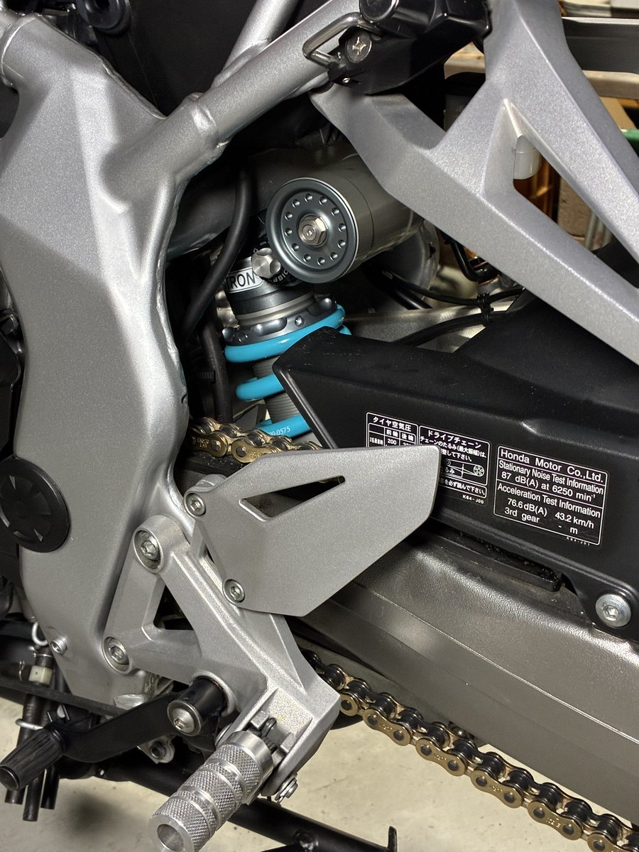 こねゆき @CBR250RR tweet media