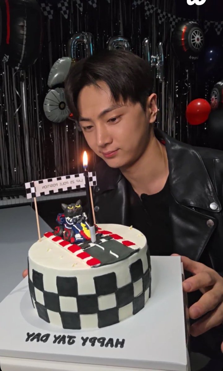 cris | ENHYPEN IS 7 tweet media