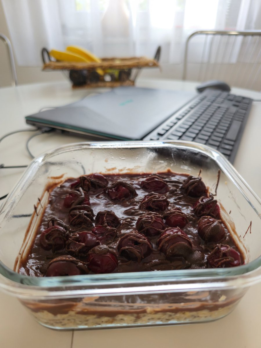 BleackyAirdrops's tweet image. Healty and fitness 💪food series with crypto lifestyle

Oats, chia, almond milk, proteins, peanut butter, dark chocolate, water, cherries

Macros below 👇

Breakfast

#Food #Fitness #gym #Healthy #homemade #cook #cooking #chef #fit #meme

Shotout to @BobMonad meme @monad $MON