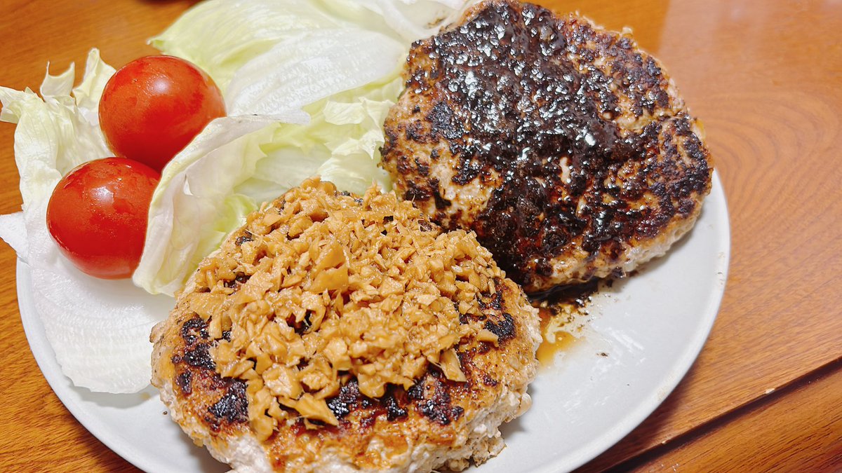 らんち tweet media