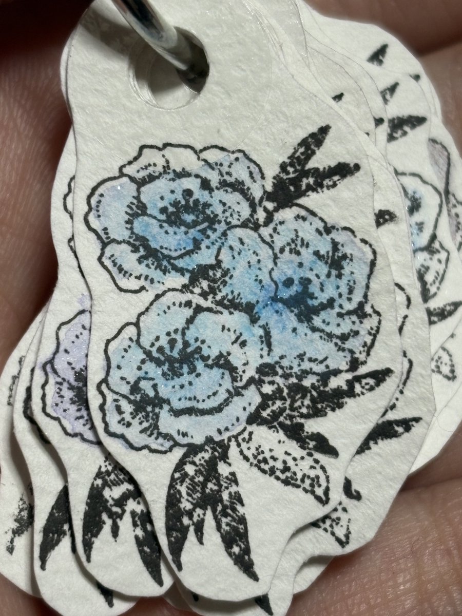 るのあ tweet media