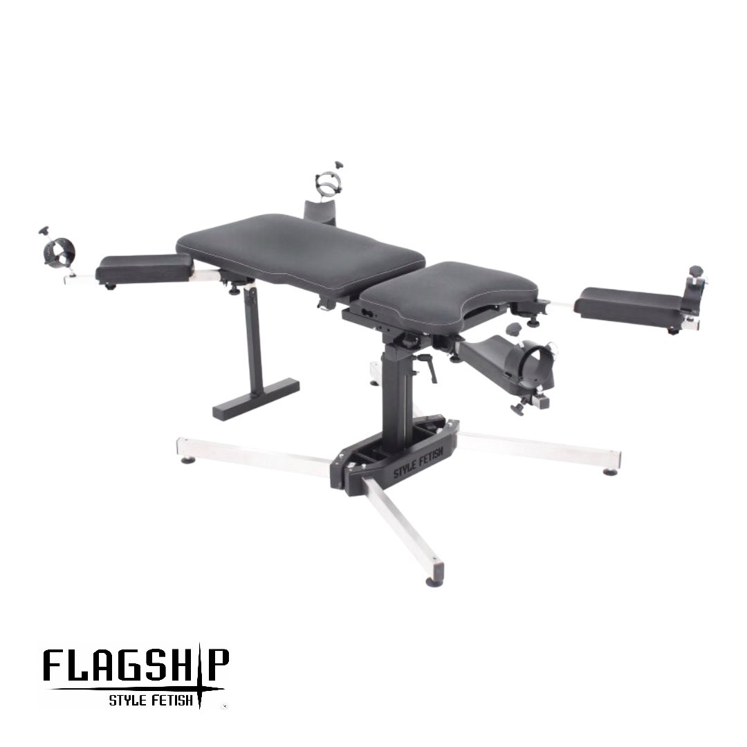 StyleFetish_'s tweet image. Systemmöbel Gynstuhl Komplettpaket -FLAGSHIP EDITION-
Artikelnummer: USA-SFI-800100
Ein robuster Gynstuhl ist unverzichtbar für professionelle Studios und private Playrooms.

stylefetish.de/Systemmoebel-G…

#gynchair #playroom #lifestyle #flagship