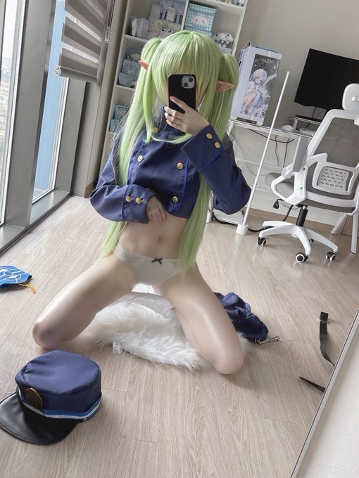 𝔪𝔦𝔫𝔞 tweet media