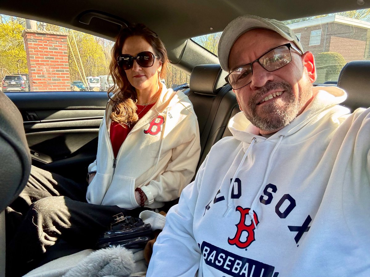 Thebrokeragebabe tweet media