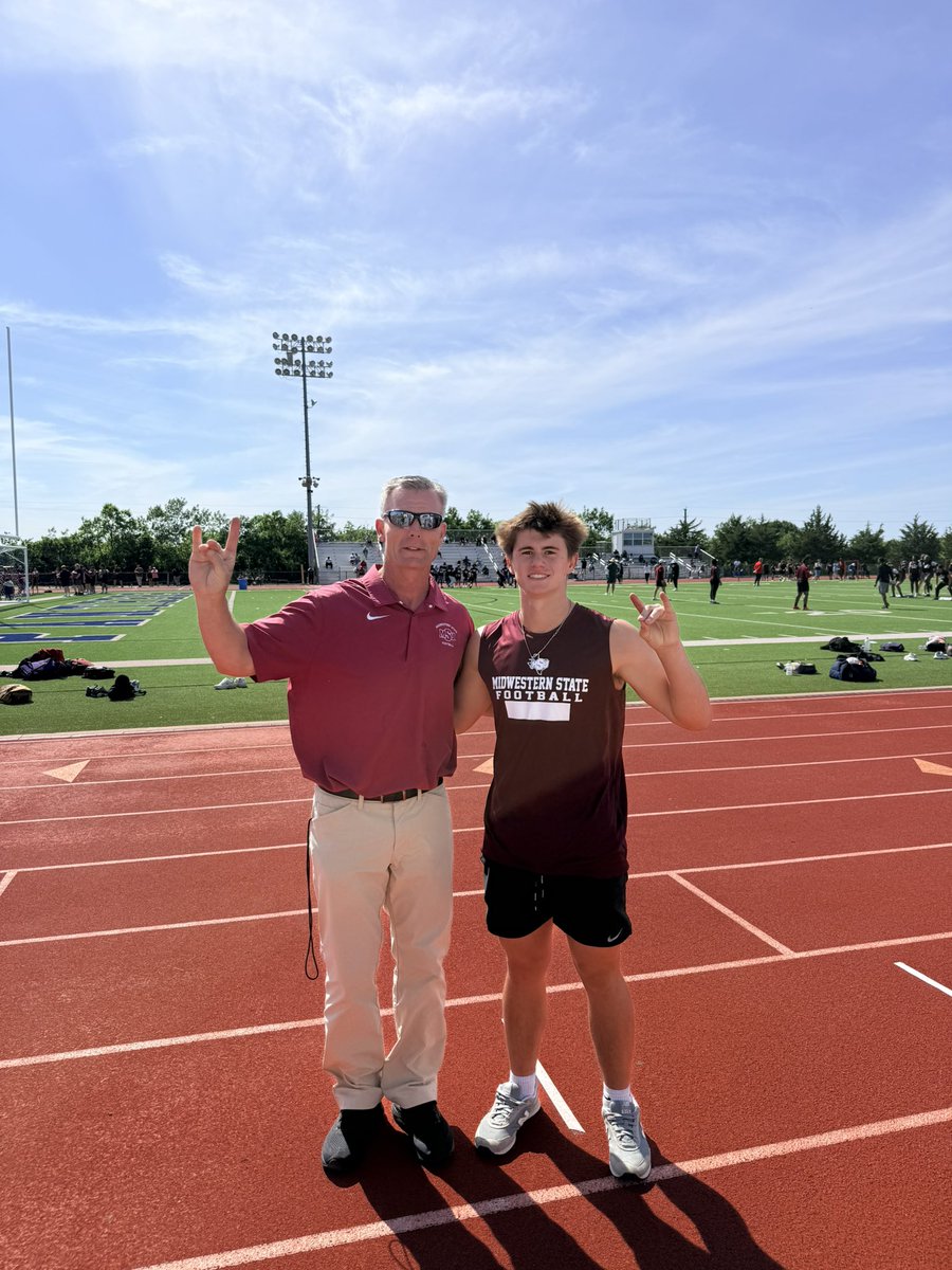 Gavin Willis tweet media