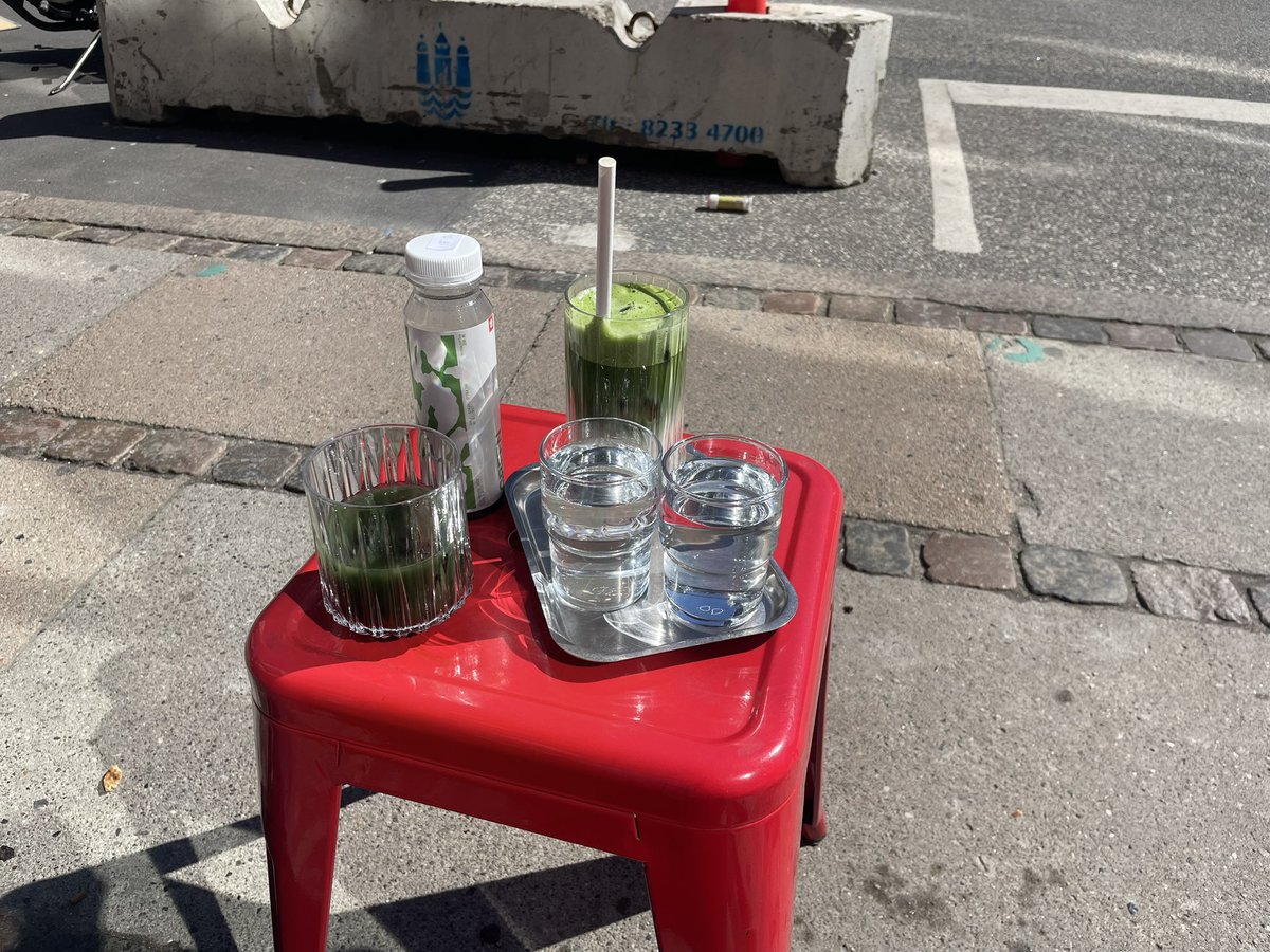 figs4ever's tweet image. Banana bread with a dollop of espresso cream…. Mmmmmmmm…