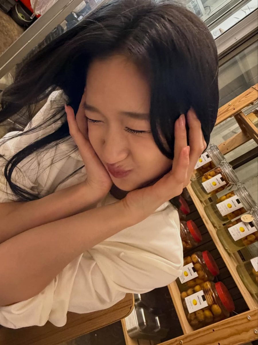 "I heard people                                "I know
are shipping us?"                         I started it"