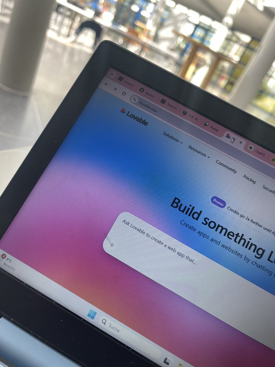 Moon 🌕 tweet media