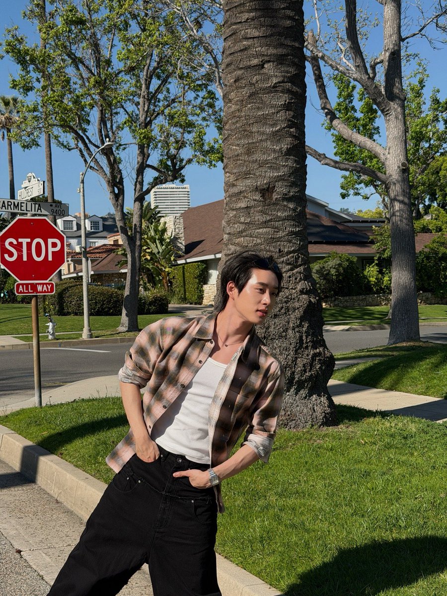 𝑛𝑎𝑛𝑎 ◡̈ tweet media