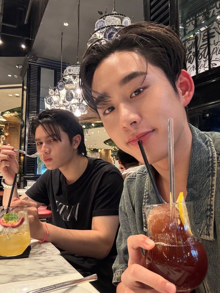 williamest pics tweet media