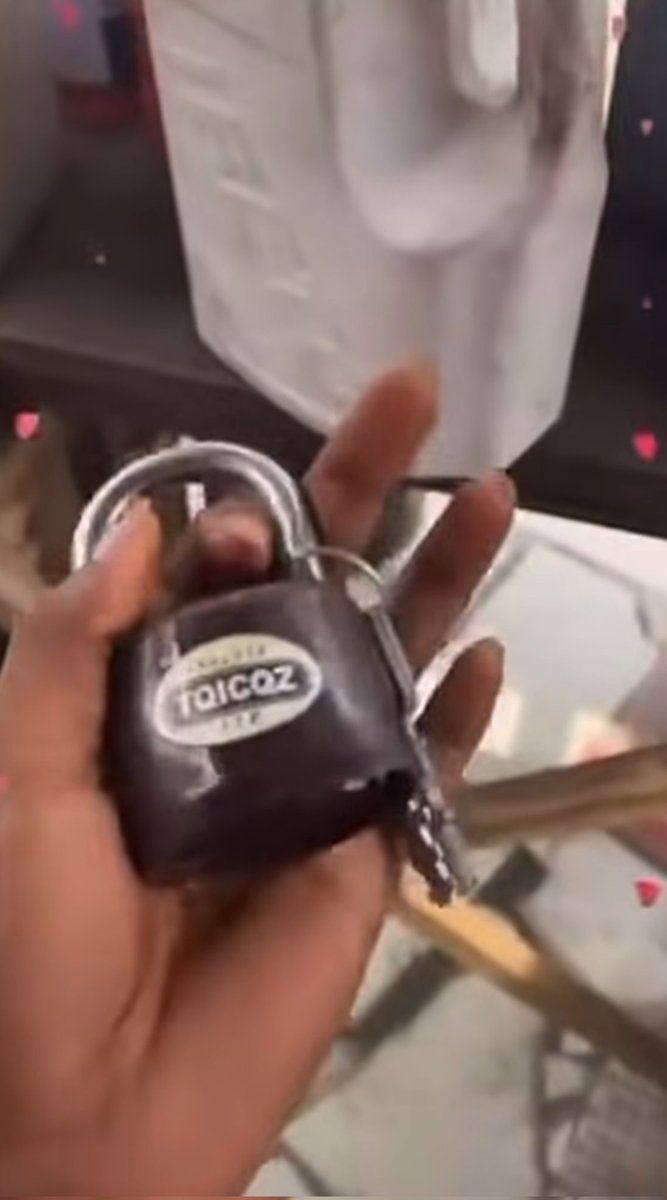 𝔼𝕤𝕞𝕒𝕣𝕥😎 tweet media