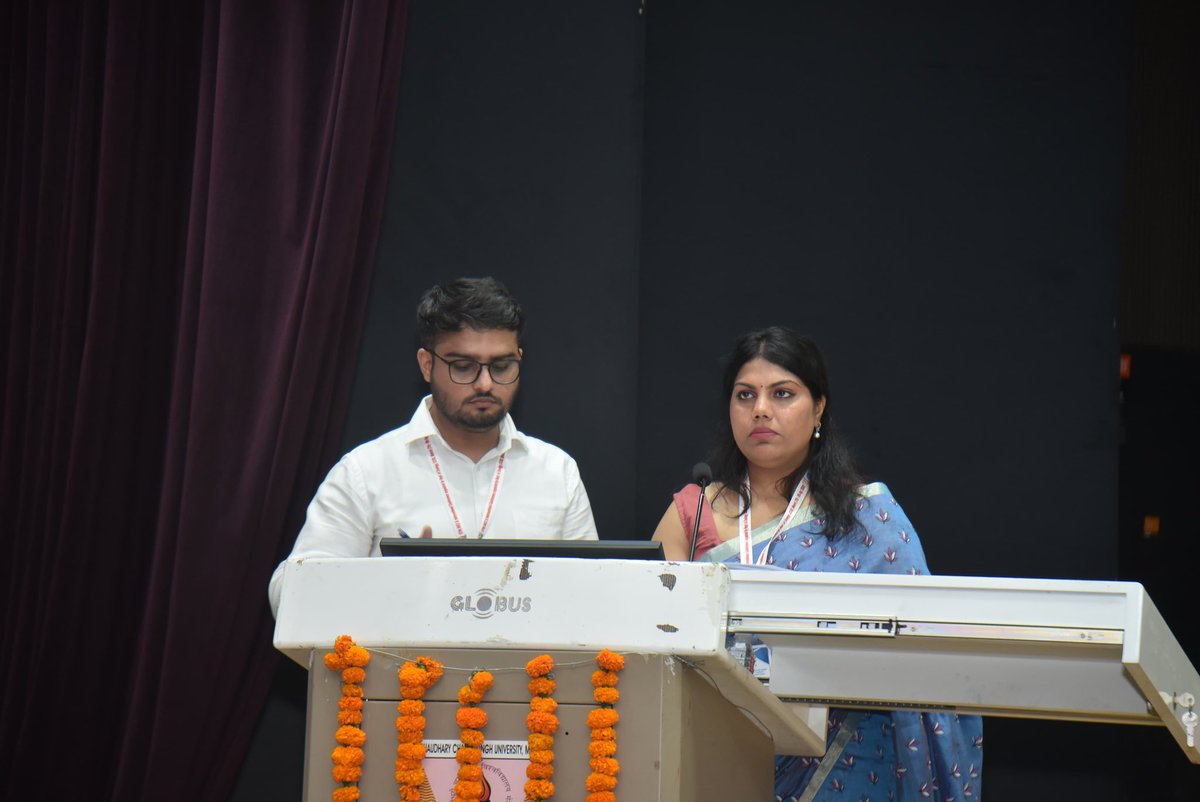 ashwani9682's tweet photo. Such a special moment! Grateful to meet @shailjasingh75 (my UP CST dissertation guide) again, whose mentorship shaped my early research journey. Inspiring to see her continued contributions to malaria research.

#Mentorship #ResearchJourney #Gratitude https://t.co/P3VtraVo5D