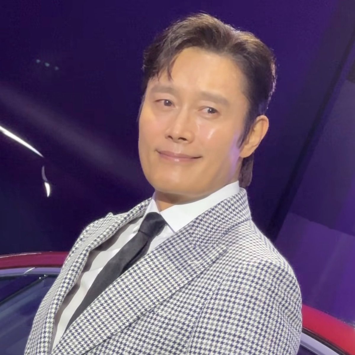 ally ଓ tweet media