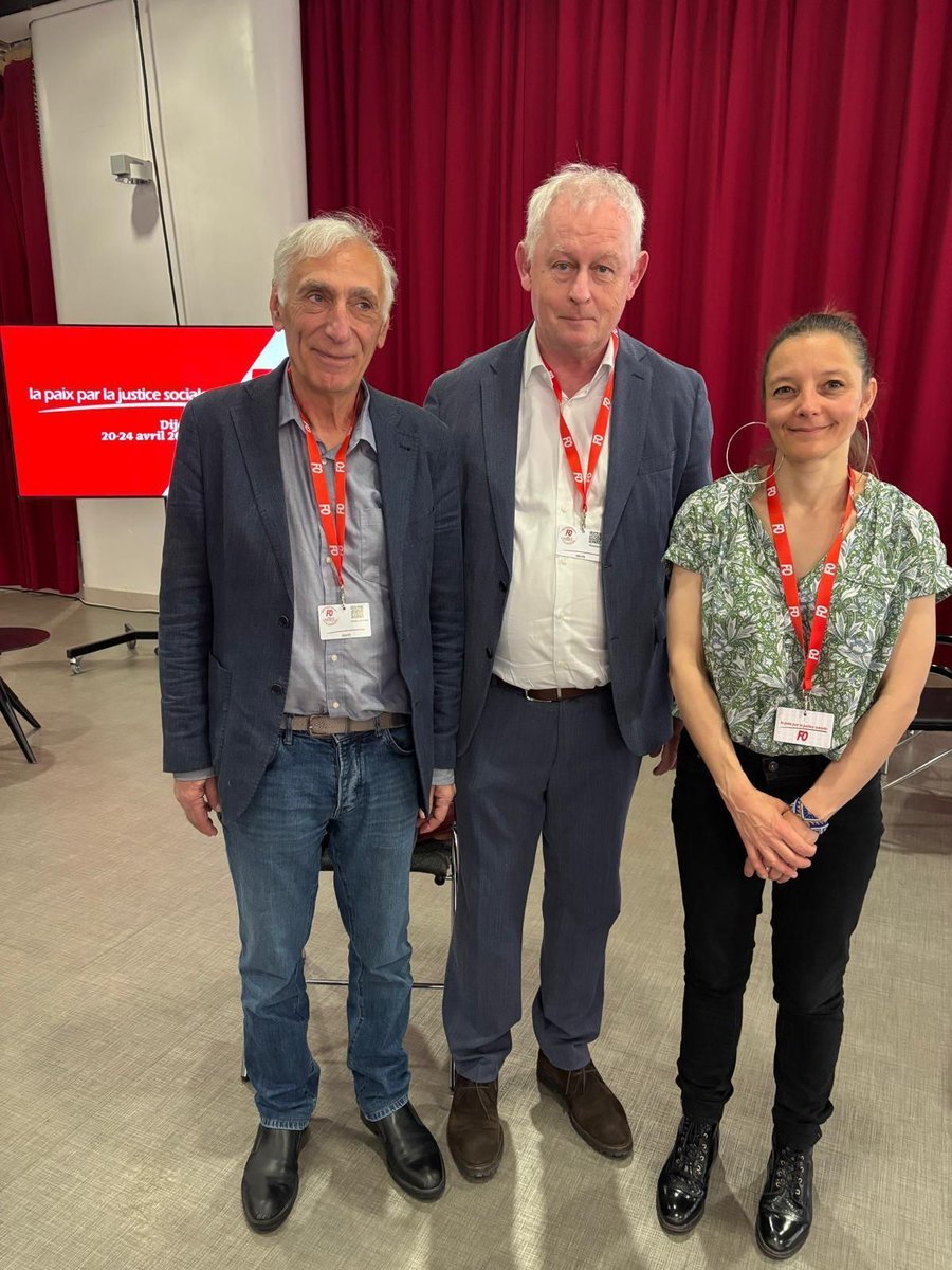 ituc's tweet photo. Today at the @force_ouvriere Congress in Dijon, Luc Triangle met teacher unionists Cécile Kohler & Jacques Paris after their return from Iran.

Their release after nearly 4 years of arbitrary detention is a powerful reminder that international solidarity works. 

✊️ #ForDemocracy