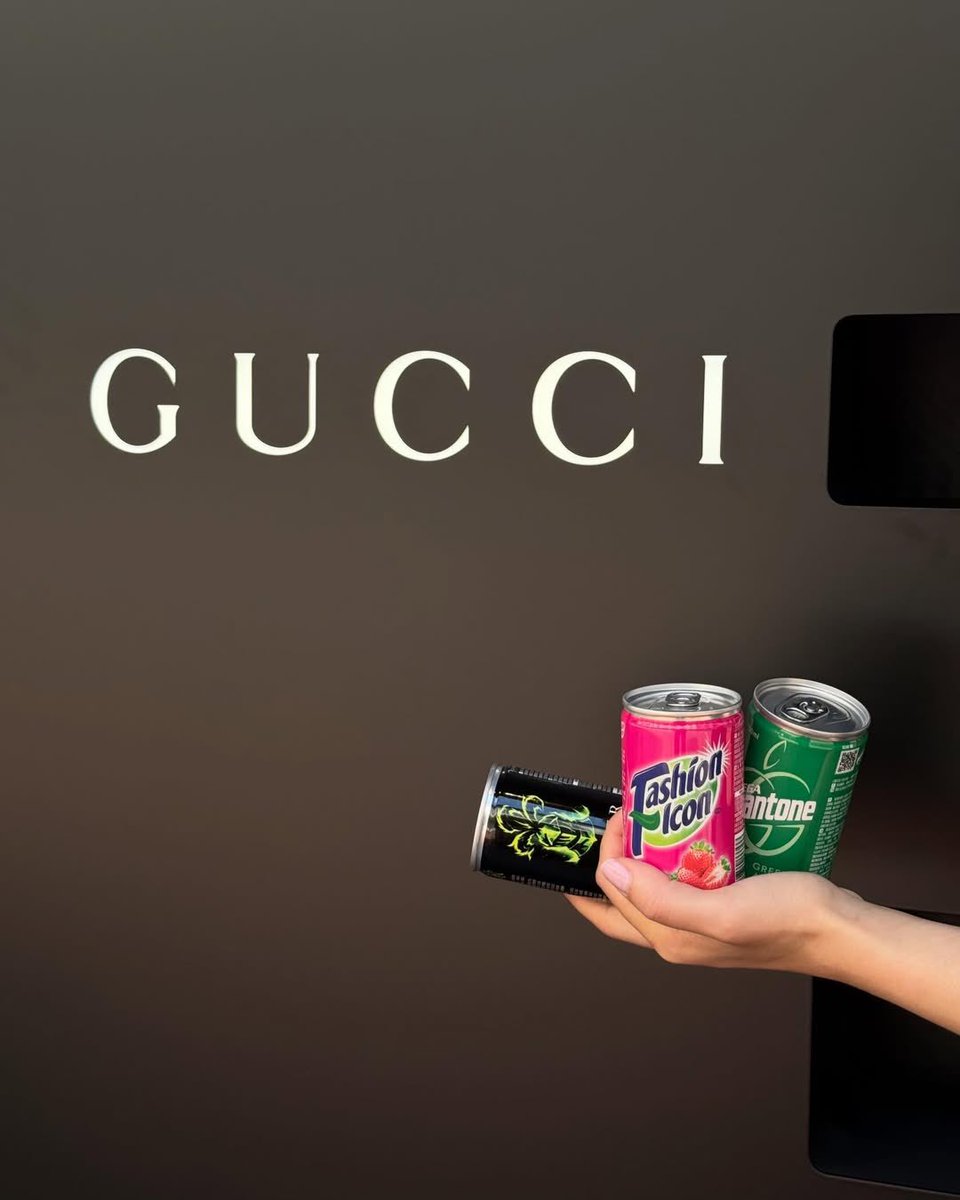 SIMONSAYSDRIP tweet media