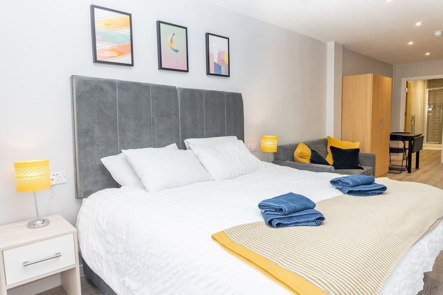 staylets1's tweet image. Book your stay hassle-free with #StayLets #apartments in #Cheltenham or #Surrey! 

Enjoy priority access for weeks or even a year. Pick your dates on our website buff.ly/pxaabrJ or email bookings@staylets.co.uk for a personalised quote 🧡

#ServicedAccommodation #Travel