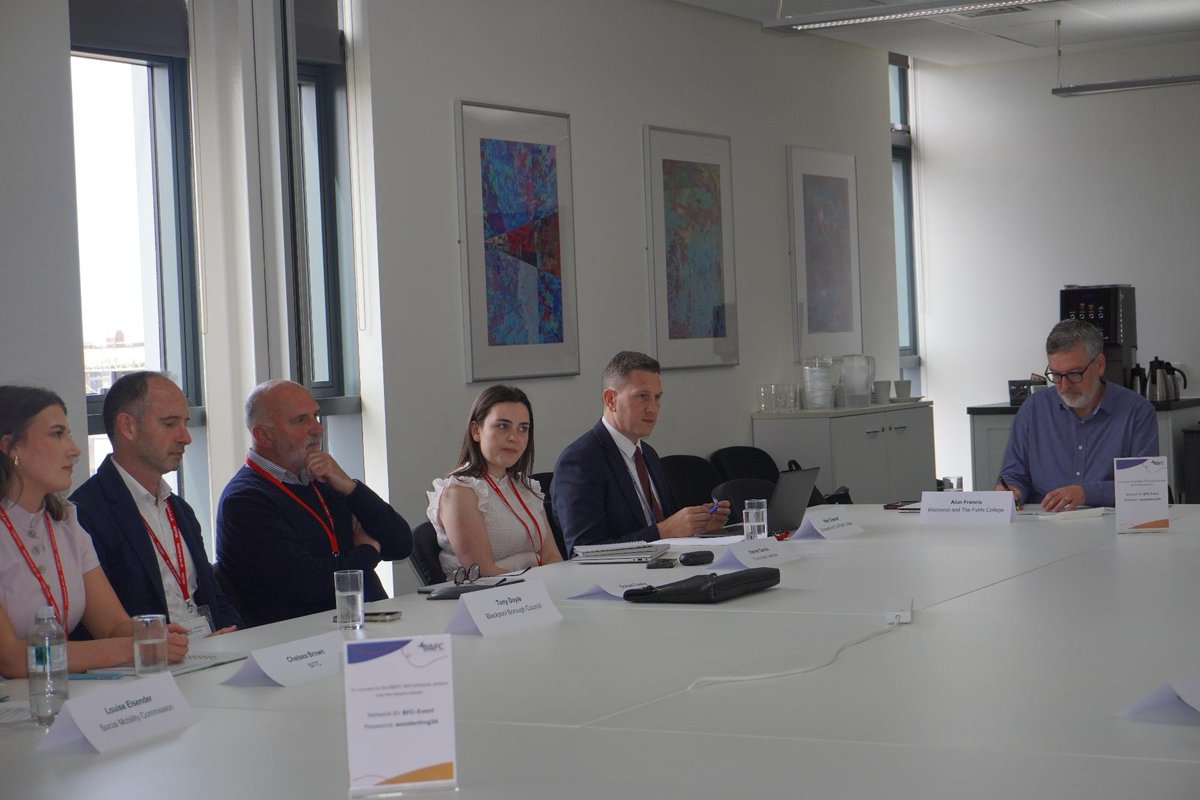 Social Mobility Commission tweet media