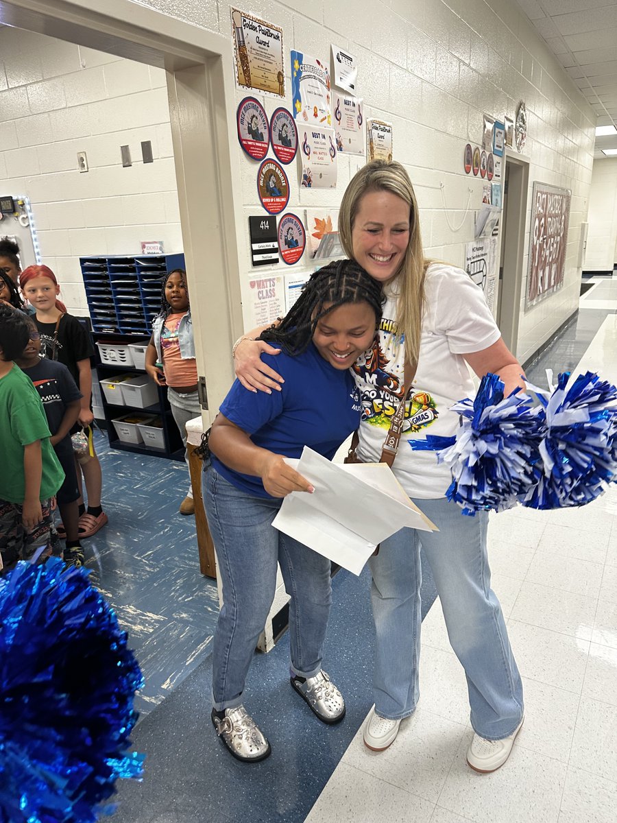 MtCarmelES_HCS's tweet photo. Congratulations to our amazing 3rd grade teacher, Ms. Watts! π We are thrilled to share that she has been accepted into Henry Countyβs Alliance of Teacher Leaders Program! This is an incredible accomplishment. #WelcometoHenryATL https://t.co/IrxEY6dRhA