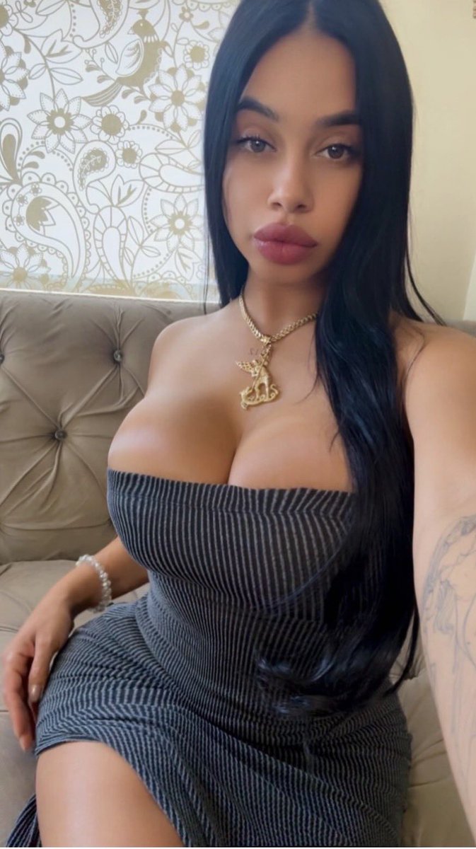 repostparadise1's tweet image. #latina #bbl #milf