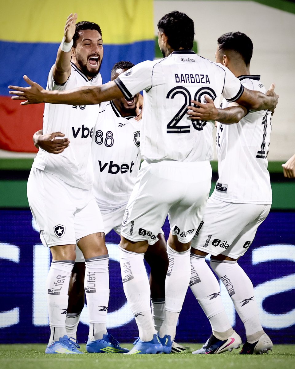 COMEÇANDO A SEMANA COM MUITA VIBRAÇÃO! BOM DIA, FAMÍLIA BOTAFOGO 🌟🔥 

Terça-feira tem Fogão no Nilton Santos! Acesse botafogo.com.br/ingresso e garanta seu lugar na nossa casa! 🎫🏟️ #VamosBOTAFOGO

📸 Vitor Silva / BFR