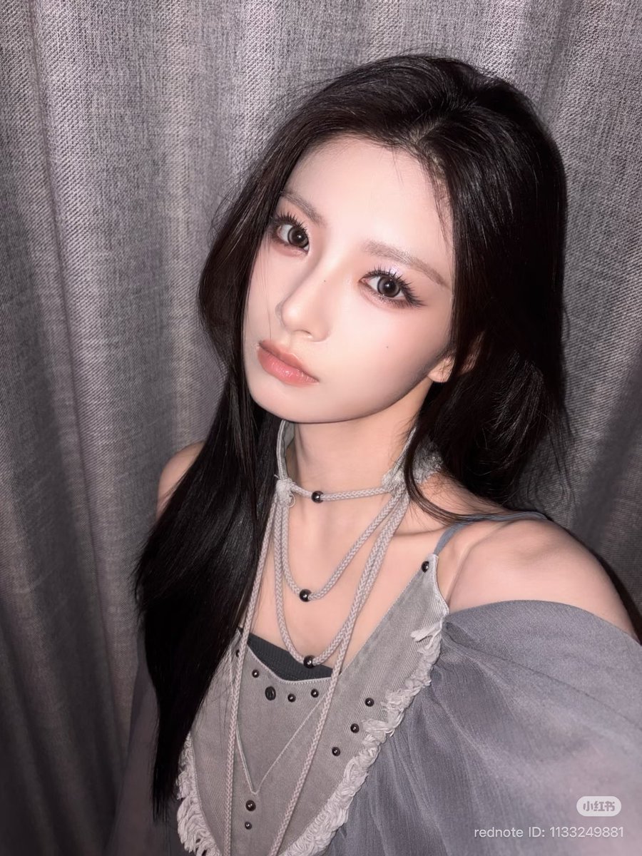 yirenpic's tweet photo. rednote update https://t.co/CNQCeV03iz