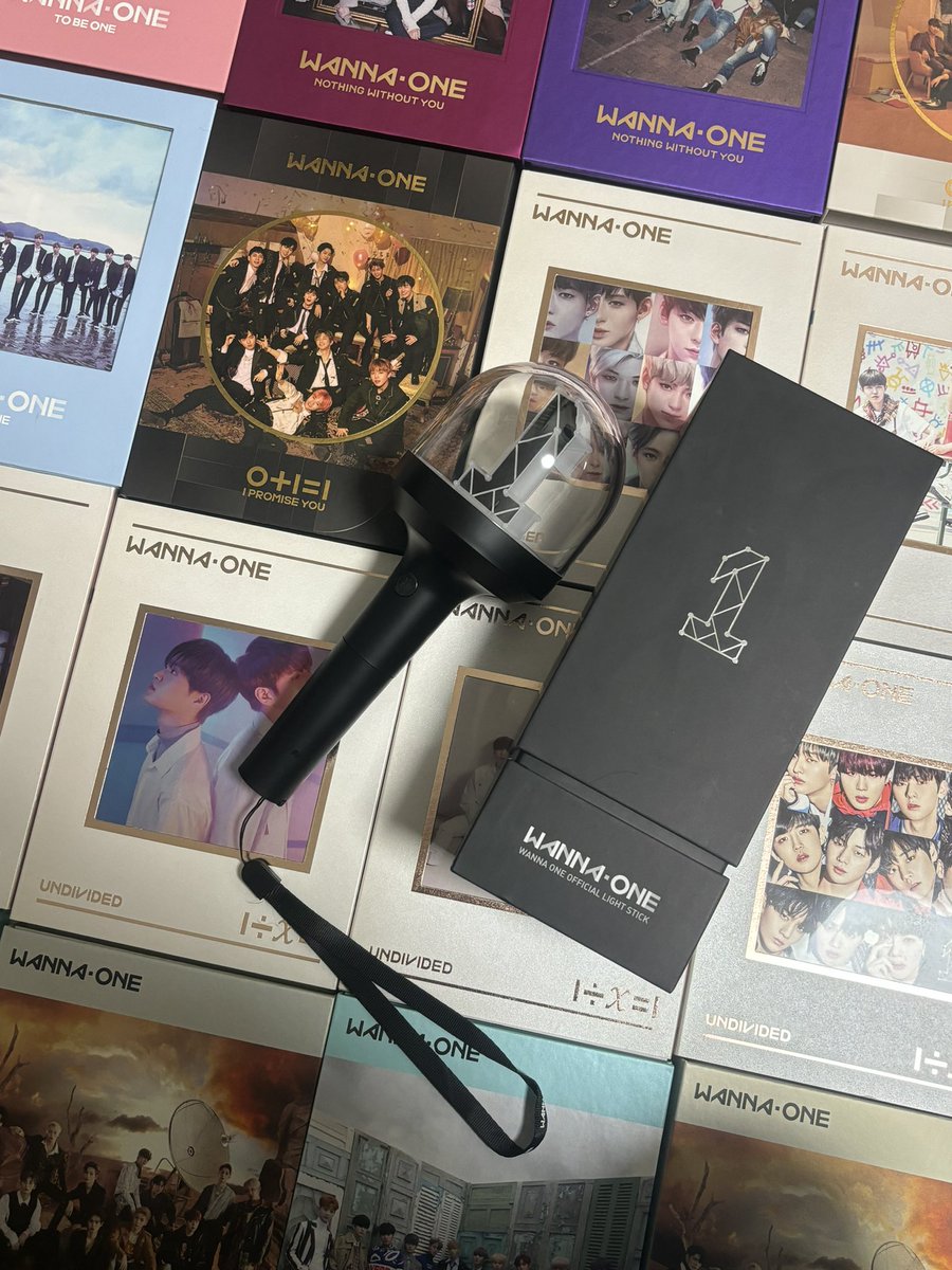 담비 tweet media