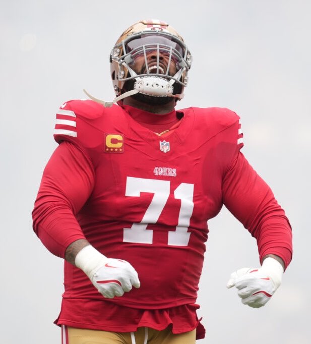 HEEEEEEEE’S BAAAAAAAAAAAAACK!

<a href="/TrentW71/">Trent Williams</a> #49ers 🙌🔥