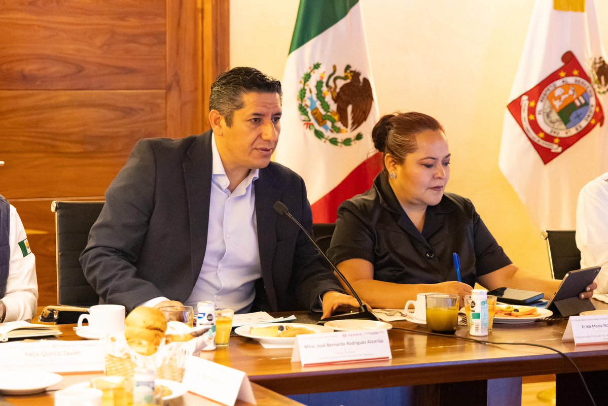 Salomón Jara Cruz tweet media