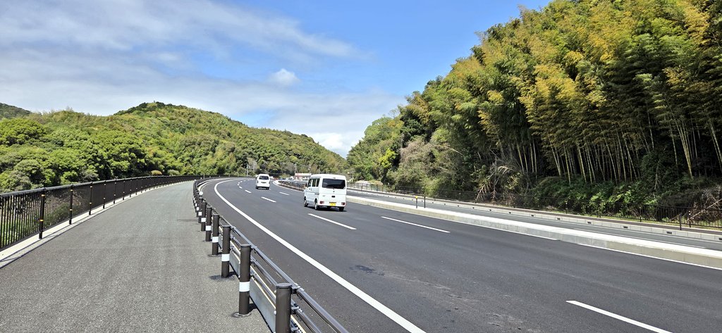 広岩(ひろいわ) tweet media