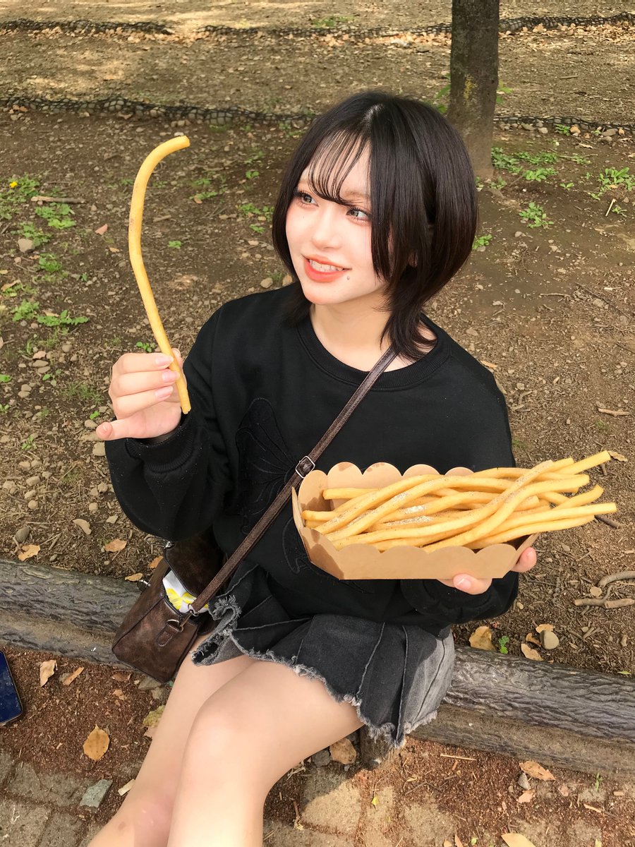 桜庭しおね【Miluμ!(ミルミュー)】 tweet media