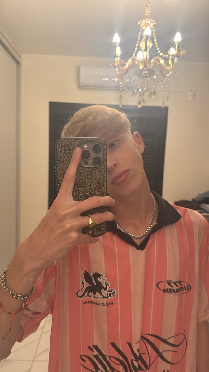 Cristian 💋 tweet media