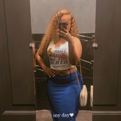 Qualaaa✨💕 tweet media