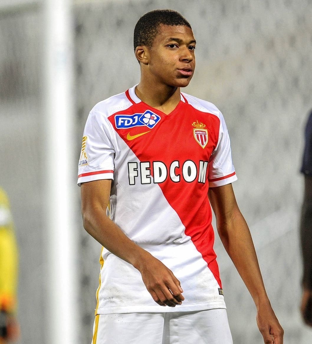 Tobs_fc's tweet image. 🚨 Mbappe was 18 years old the last time he scored in a Champions League semi final. 

He is now 28 and still hasn’t scored a UCL semi final goal since 2016.