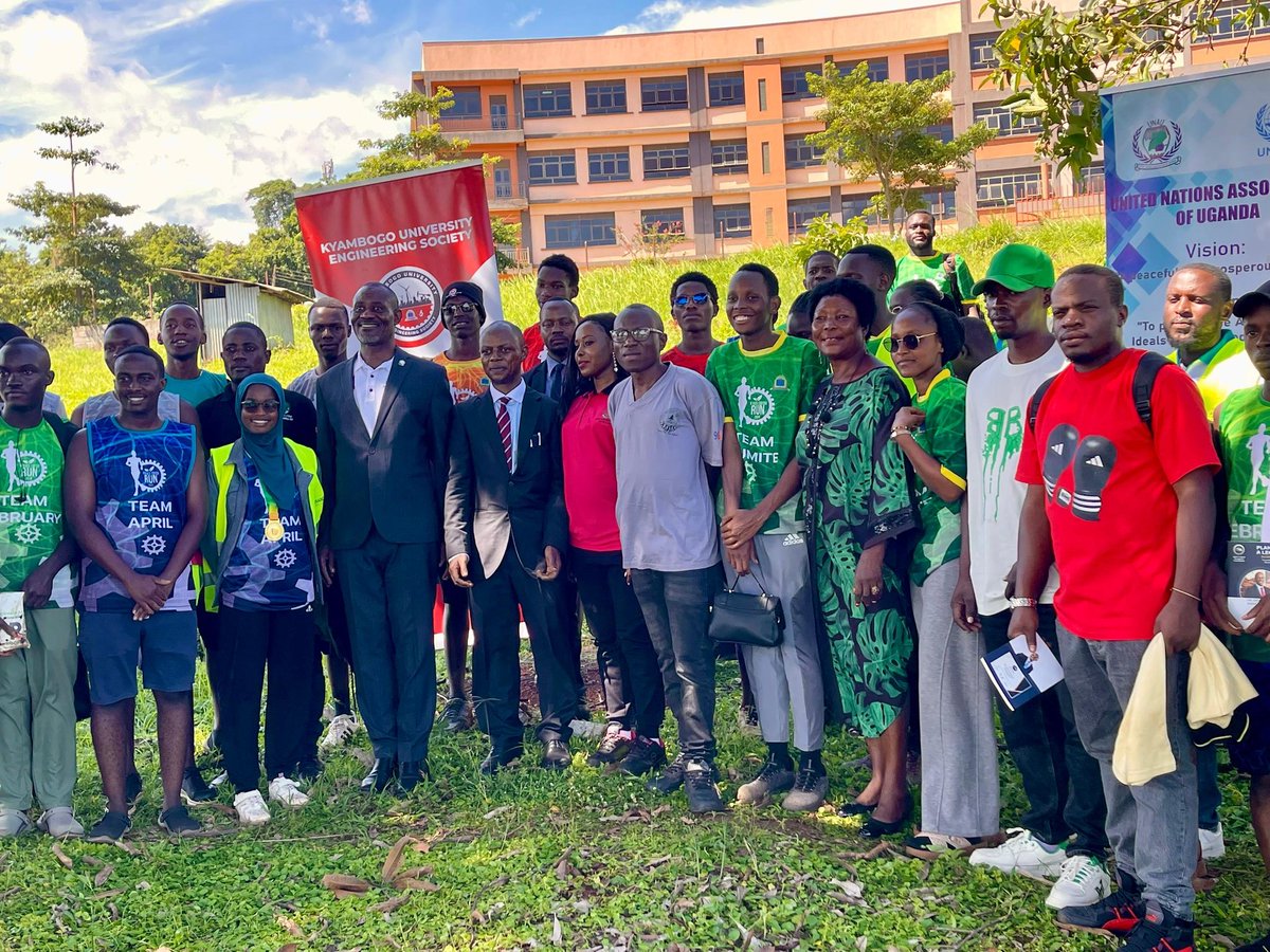 Neithanmedia's tweet photo. Together for a greener future 🌱

Kibbo Ghetto Climate Change Foundation, Roofings Uganda, Kyambogo University Engineering Society, Eco Podcast Uganda, and United Nations Association Uganda came together to inspire climate action among university students.

#LetsShineTogether https://t.co/q27U20PDJy