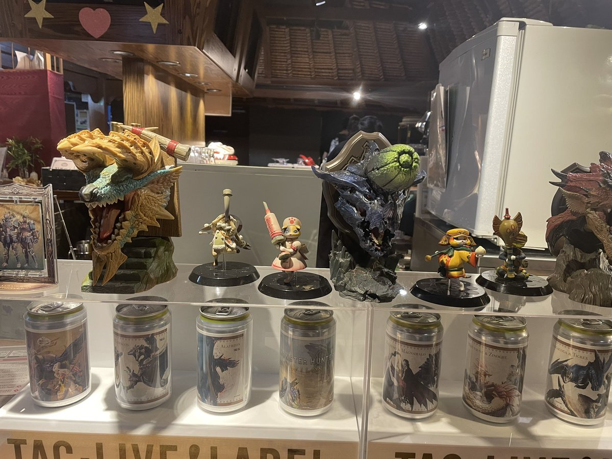 saychan339's tweet photo. 前乗り出張ついでに東京のゲーム友達とオフ会☺️
モンハン酒場に行ってきますた https://t.co/EJv3shJJf5