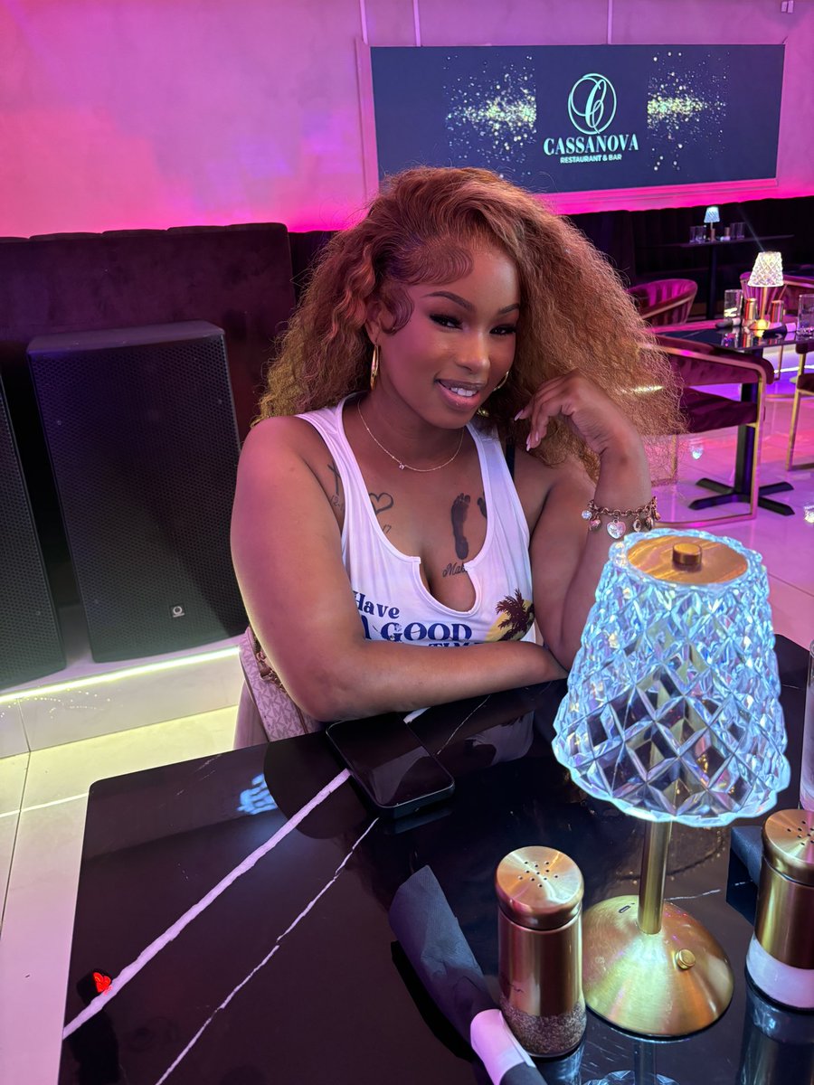 Qualaaa✨💕 tweet media