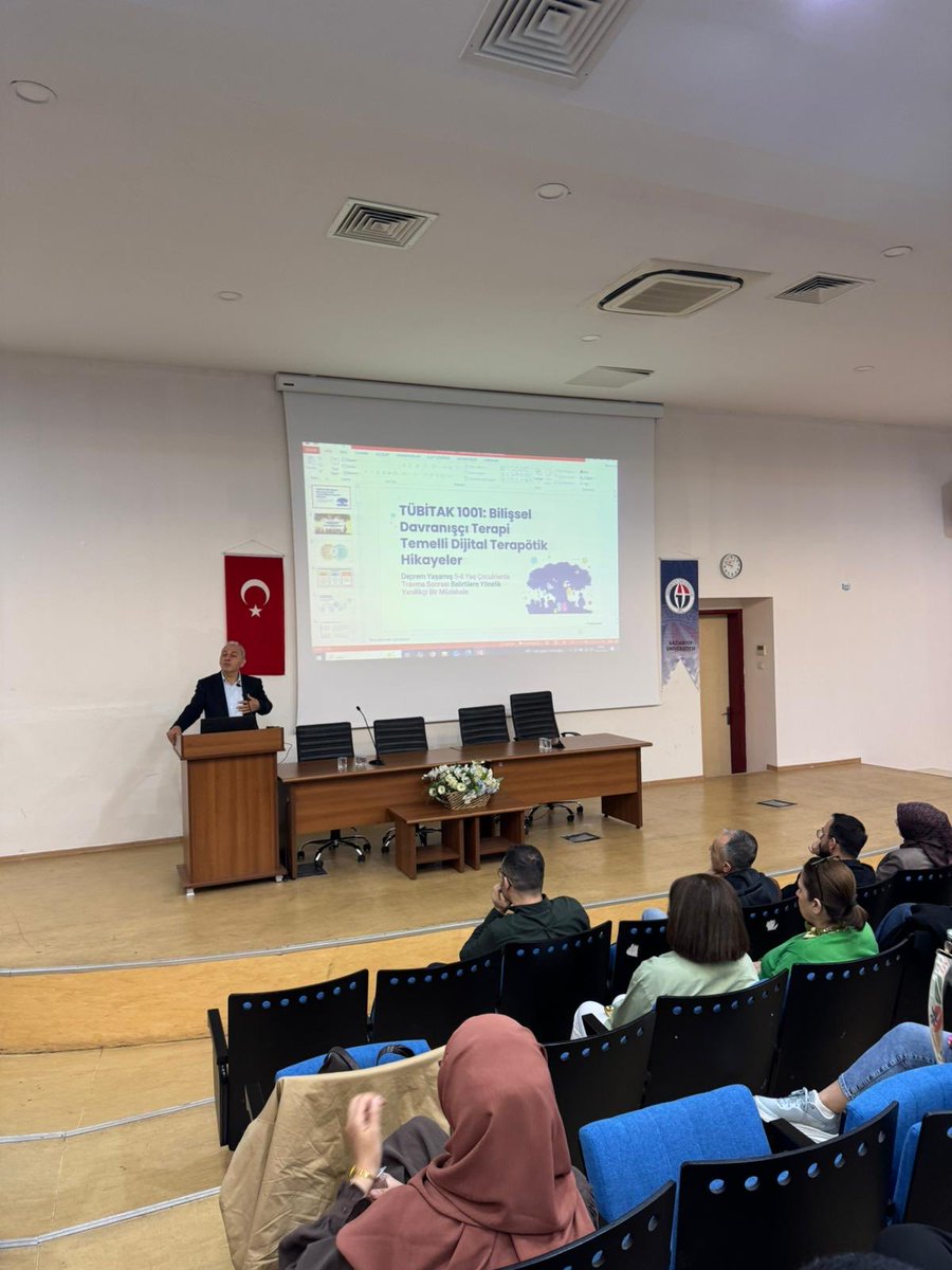 GaunEgitim's tweet photo. Fakültemiz Eğitim Bilimleri Bölümü RPD Ana Bilim Dalı öğretim üyesi Doç. Dr. İdris KAYA yürütücülüğündeki 'BDT Temelli Dijital Terapötik Hikayelerin Deprem Yaşamış Okulöncesi Çocukların Travma Belirtilerine Etkisi' başlıklı TÜBİTAK proje çalıştayı düzenlendi. https://t.co/EBr0gGvzdc