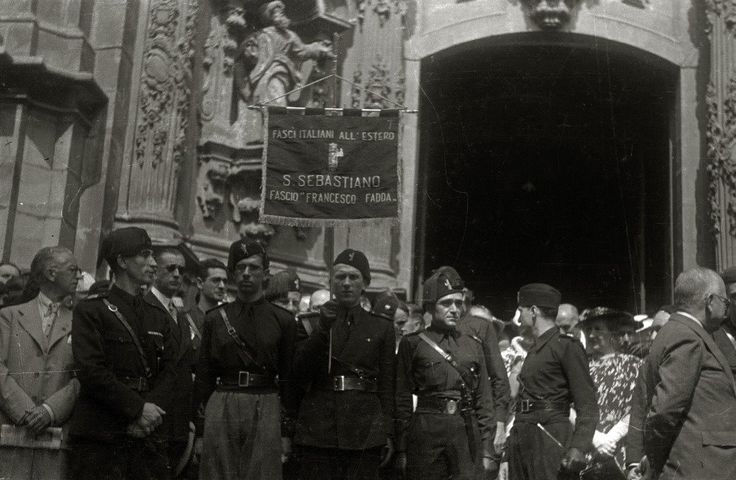 «¡Ni el más leve pacto con los traidores!... Han fracasado y fracasarán, llevándonos, si pudieran, a la ruina y al hundimiento hispánico».

—Ramiro Ledesma Ramos