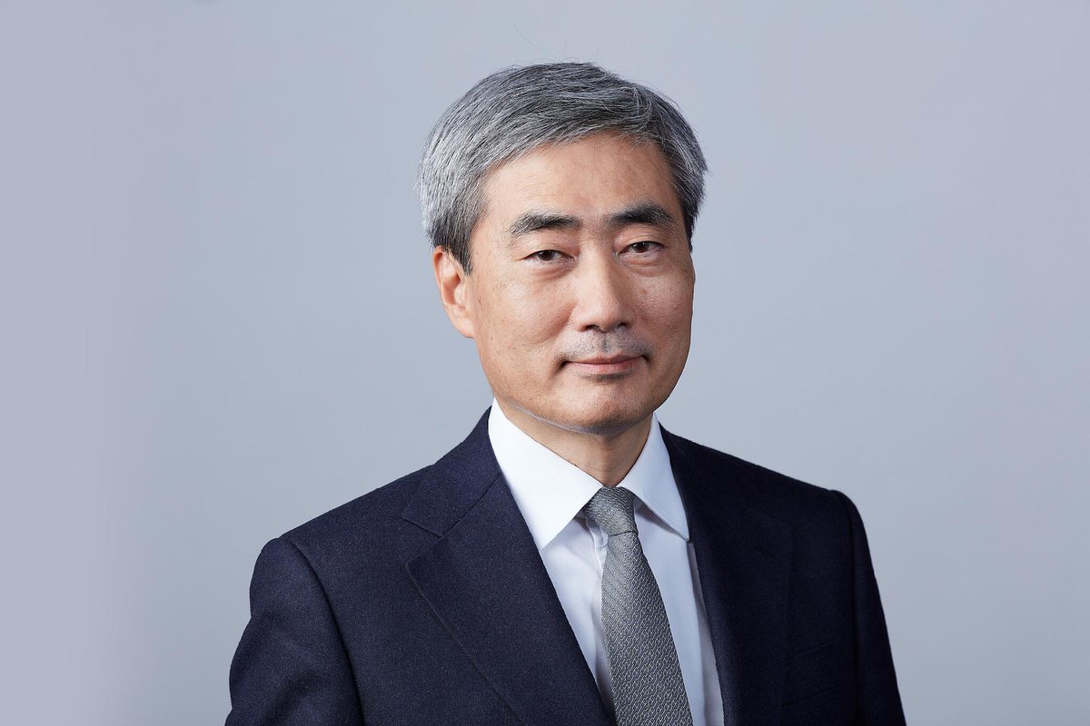 Bank for International Settlements tweet media