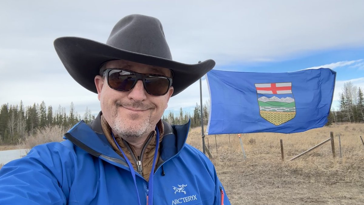 miket136's tweet image. If you haven’t signed the petition for Alberta’s Freedom referendum yet, you’re about to lose your opportunity.  

We’re in the final work week of signature collection and many canvassers will be turning in their sheets and badges in the next few days: expect fewer popups as the