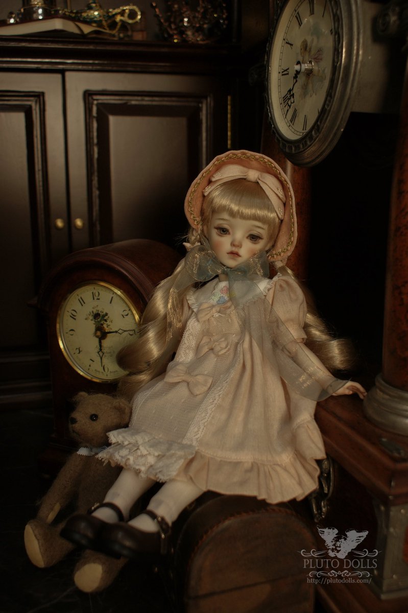 PLUTO Dolls tweet media