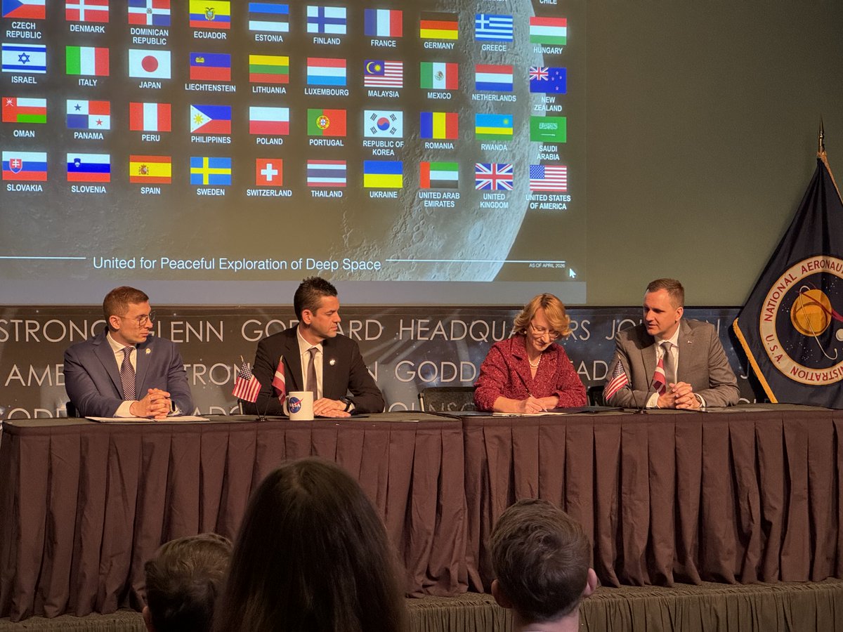 Jeff Foust tweet media