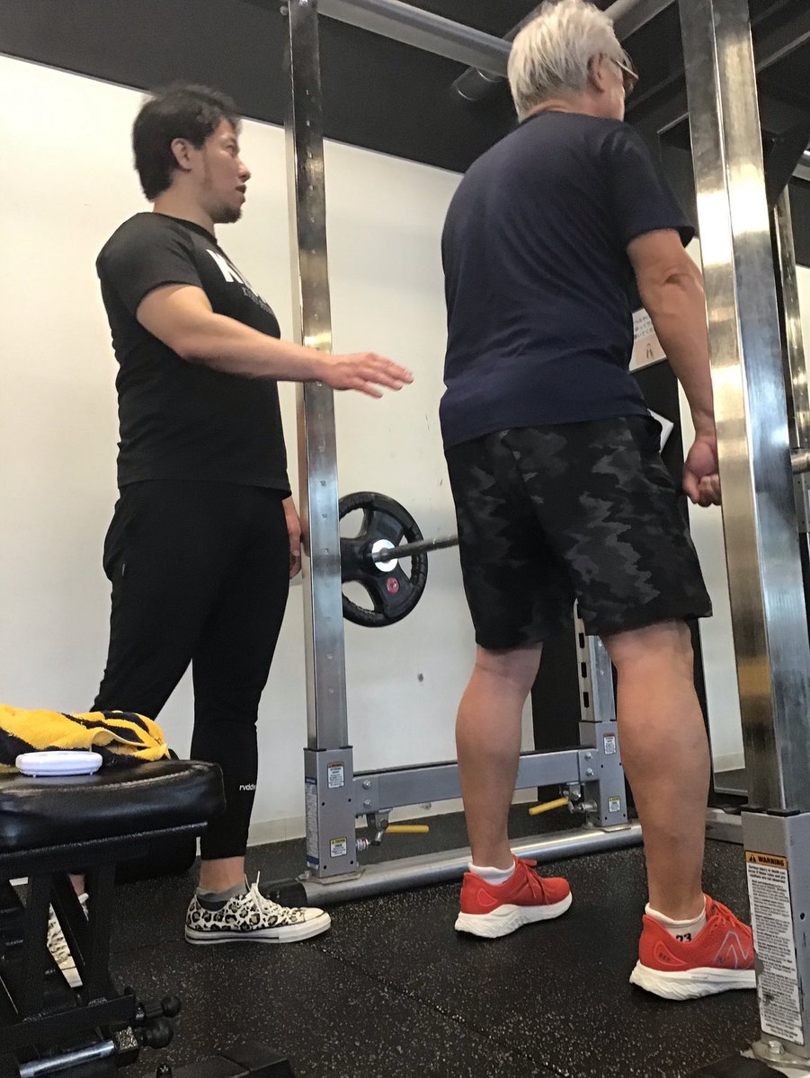 KICKY_GYM's tweet photo. 鍛えるのはいつからでも遅くない！トレーナー付きだから安全に筋トレ🙆‍♀️

👱🏻‍♀️:男女兼用マシンジム
💪:毎日トレーナーが付くジム
🌸:月額¥7800で全店舗予約不要通い放題
🏃‍♀️:体験1500円
🔥:初めての運動はKICKYで！
↓入会、体験申し込み
https://t.co/tRxHVjVFW2

#筋トレ
#ダイエット
#ボディメイク https://t.co/NTxrqgRHQ9